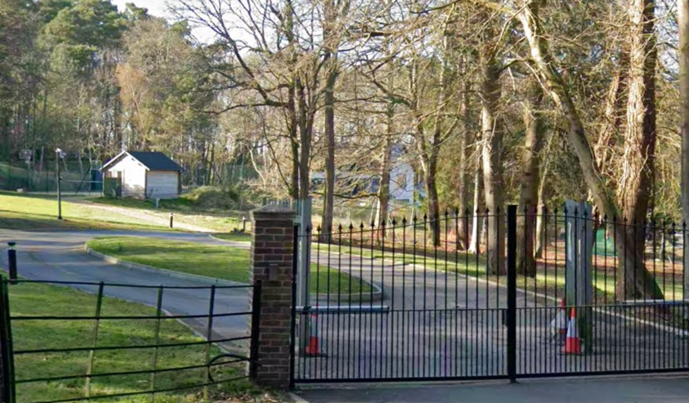The Brackens, Frimley